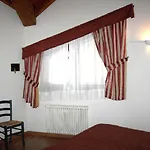 Apartahotel Les Nigritelles 3*