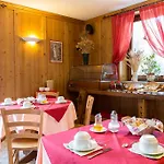 Les Nigritelles Apartahotel 3*
