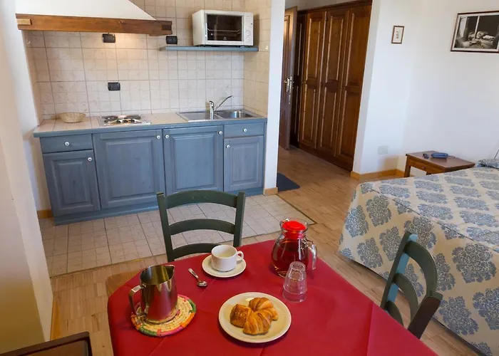 Les Nigritelles Lägenhetshotell